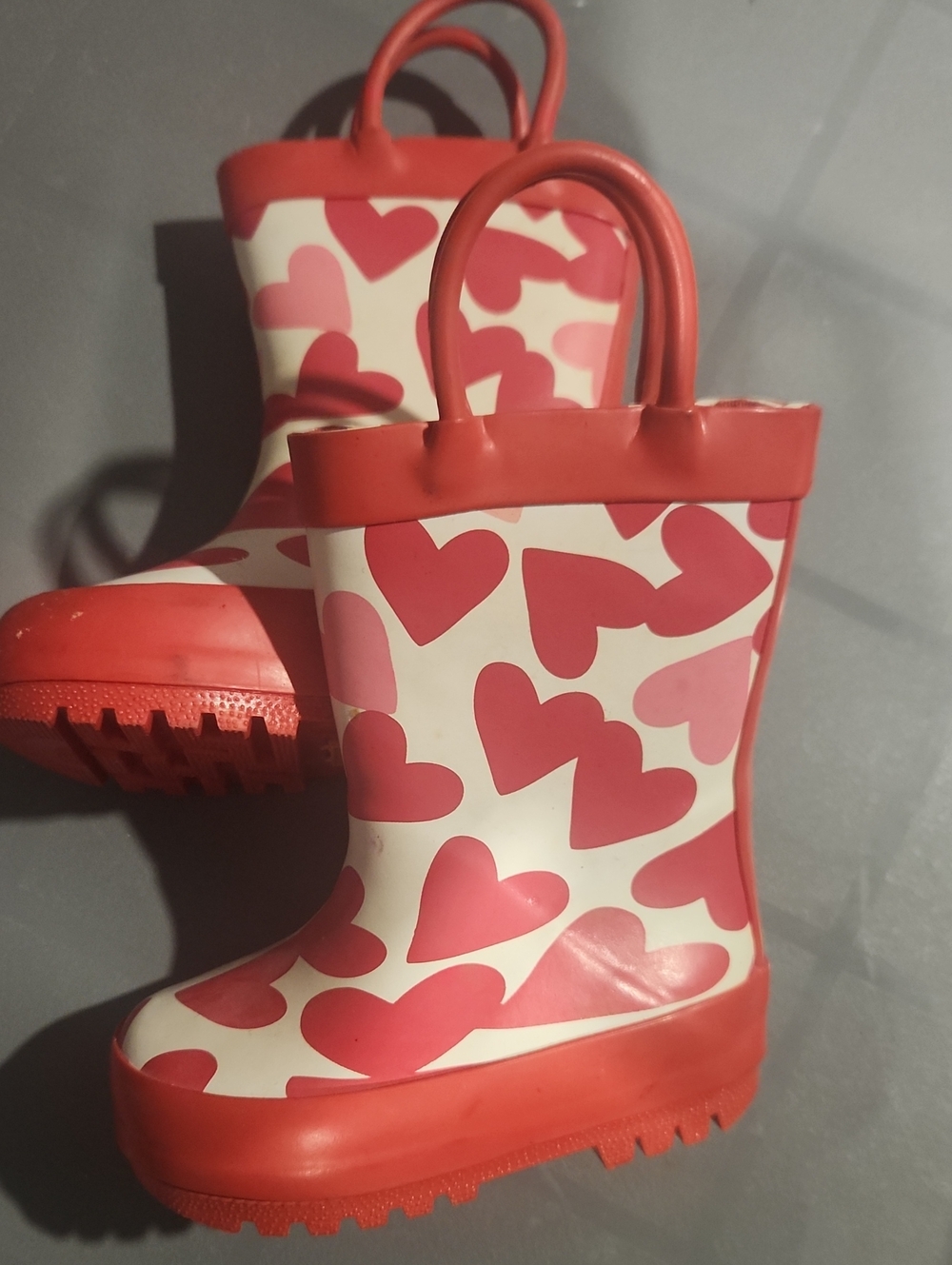 Kids Heart Print Rain Boots in Pink and Red